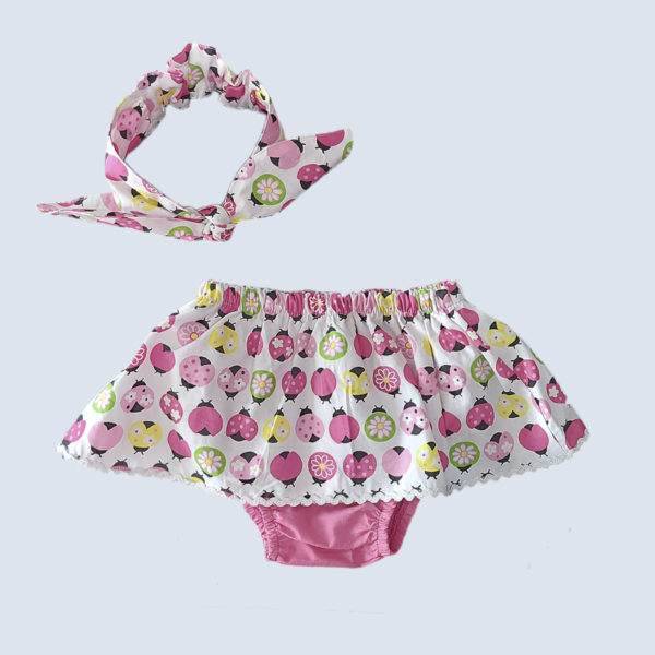 Tapa Fralda Menina Joaninhas